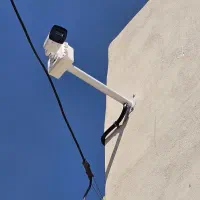 فروش و نصب دوربین مداربسته و دزدگیر|دوربین مداربسته|کاشان, درب باغ|دیوار