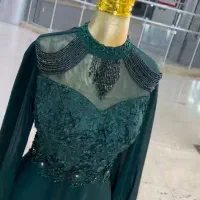 لباس مجلسی|لباس|قم, قلعه کامکار|دیوار