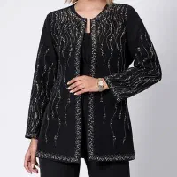 ابدارچی خانم فعال در کارگاه لباس