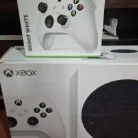 ایکس باکس سری اس با دو دسته