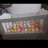 تخت گهواره شو چوبی سفارشی|تخت و صندلی بچه|مشهد, کارمندان دوم|دیوار