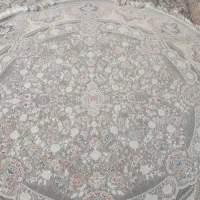 فرش گرد در حد نو، ۲×۲