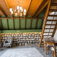 اجاره روزانه کلبه سویسی جنگلی استخر جکوزی روباز|اجارهٔ کوتاه‌مدت ویلا و باغ|رویان, |دیوار