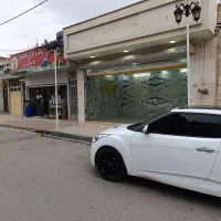 مغازه-32متری-دارای-تجاری-و-پایان-کار