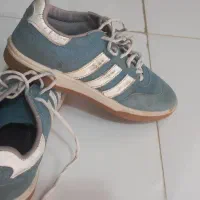 کتونی فوتسال س۴۲