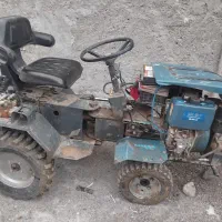 تیلر چهارچرخ