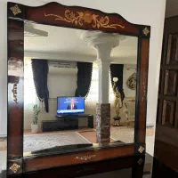 اینه و کنسول چوبی