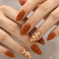 کاشت ناخن با تخفیف ویژه مهر
