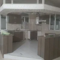 ۵متر کابینت.بالاوپایین  باهود سالم