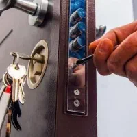 کلید سازی شبانه روزی / بازکردن درب زیتون کوروش