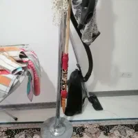 چوب لباسی ایستاده سنگی نو تمیز سالم