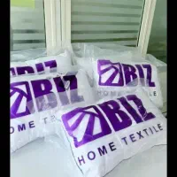 بالشت طبی|رختخواب، بالش، پتو|صومعه‌سرا, |دیوار