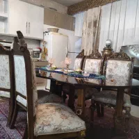 میز ناهارخوری هشت نفره