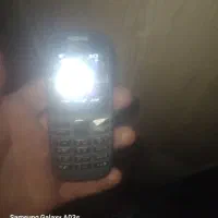 گوشی نوکیا ساده سالم و شارژر