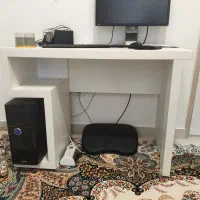 میز کامپیوتر