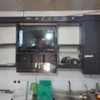 میز پیشخان و کابینت و طبقه