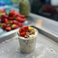 استخدام نیرو در کافه بستنی