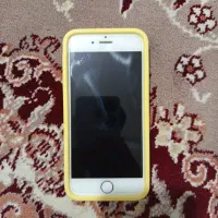 اپل iPhone 6 با حافظهٔ ۱۶ گیگابایت