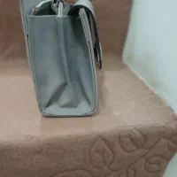 کیف|کیف، کفش، کمربند|قم, نیروگاه|دیوار