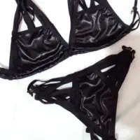 لباس زیر زنانه