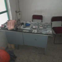 میز دفتری فلزی