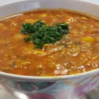 همکار خانم جهت کار در آشپزخانه
