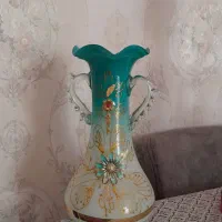 گلدان شیشه ایی