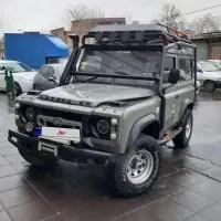 لندروور پاژن دو دف مدل ۸۳ بی رنگ