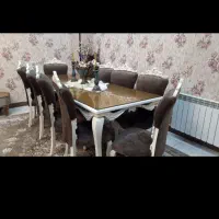 مبلمان 7 نفره و نهار خوری 10 نفره ، جدا هم میفروشم