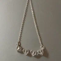 گردنبند گل شبدر قلبی