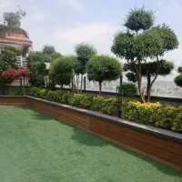 کاشت گل سمپاشی هرسکاری چمنکاری درختکاری گلکاری
