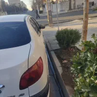 پژو صندوقدار دو گانه سوز