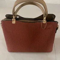 کیف زنانه بدون استفاده. فقط  ۴۰۰ تومن