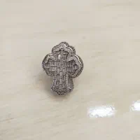 انگشتر صلیب چِین