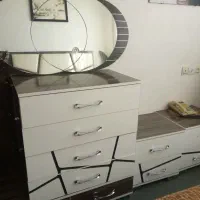 تخت دو نفره همراه با میز کنسول|تخت و سرویس خواب|نوشین شهر, |دیوار