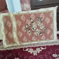 یک جفت پشتی در مهرگان