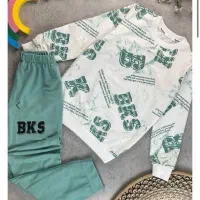 کار در منزل خیاطی