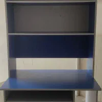 میز کامپیوتر و کتابخانه تمیز درحدنو دومیلیون پانصد