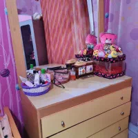 میز به همراه دراور