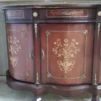 کنسول چوبی منبت کاری شده|بوفه، ویترین، کنسول|قدس, شهرقدس|دیوار