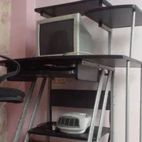 مانیتور با میز کامل  و صندلی گردان|میز تحریر و کامپیوتر|لنگرود, |دیوار