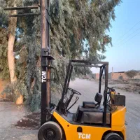 لیفتراک ۲ تن تی سی ام ژاپن موتور ایسوزو دکل بلند