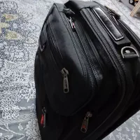 کوله یا کیف بزرگ با جای لب تاب|کیف، کفش، کمربند|مرند, |دیوار