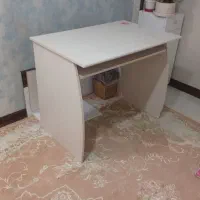 میز تحریر . میز کامپیوتر