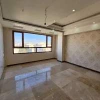۹۲ متر_فول امکانات_ویو ابدی_سالن پرده خور_نفت