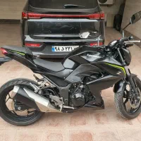 کاوازاکی z300 . z250