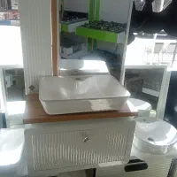 روشویی دیواری