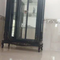 بسیار تمیز می باشد.نیاز ندارم می‌خوام بفروشمش|بوفه، ویترین، کنسول|آشخانه, |دیوار