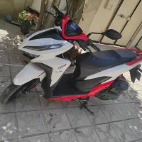 کلیک 150 جوان پسند