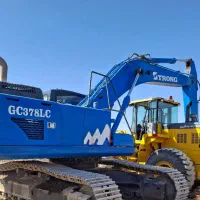 بیل مکانیکی فروشی یا همکاری و حفاری استخر|ماشین‌آلات صنعتی|کاشمر, |دیوار